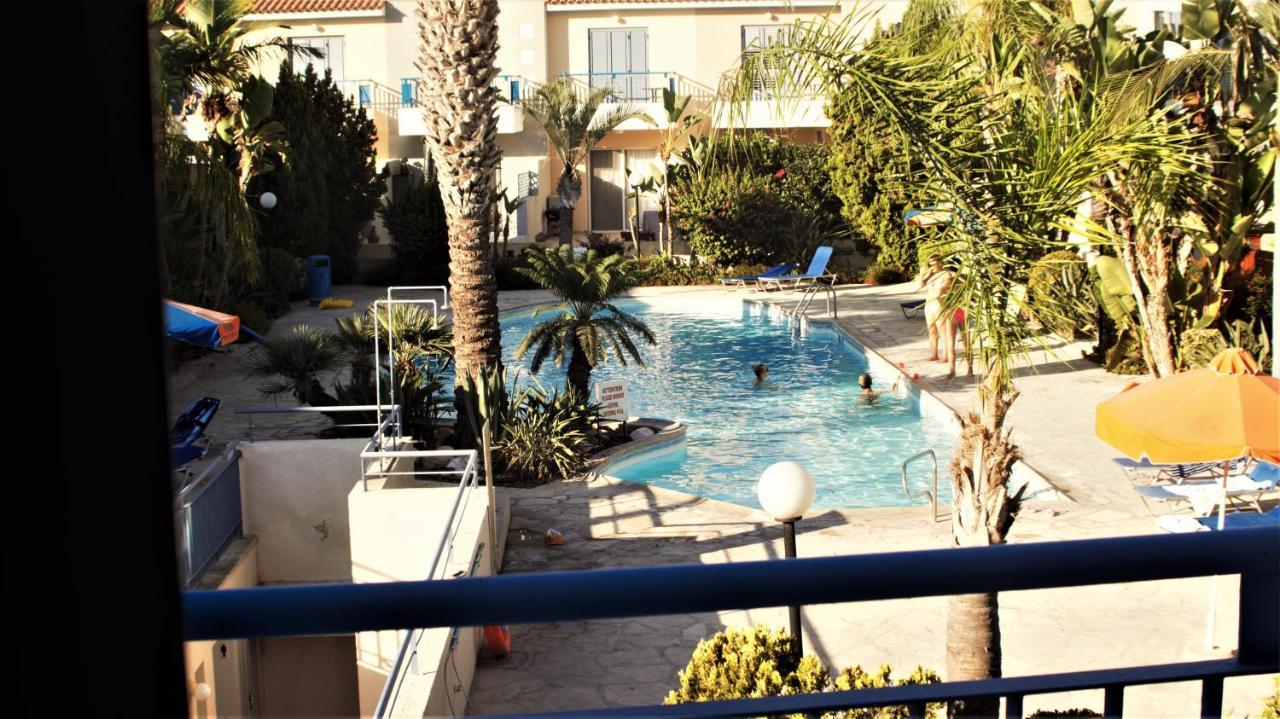 Maya Paphos Exterior photo